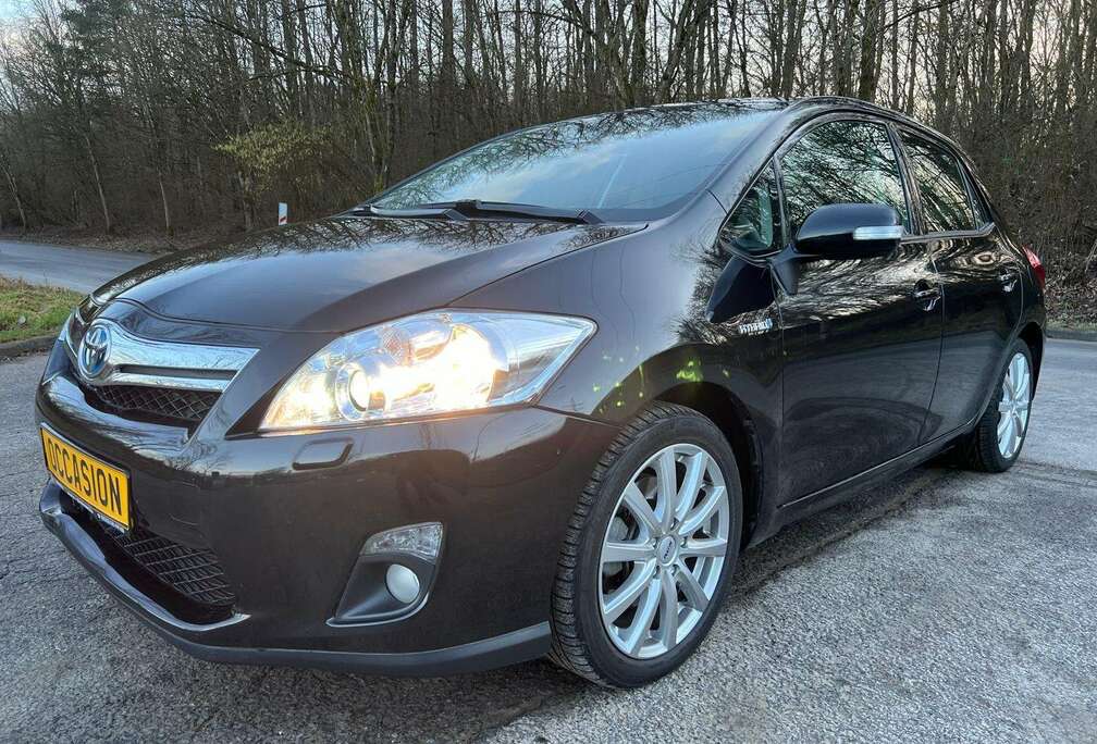 Toyota 1.8 Hybrid Executive Navi Camera Jante Cuir Alcant