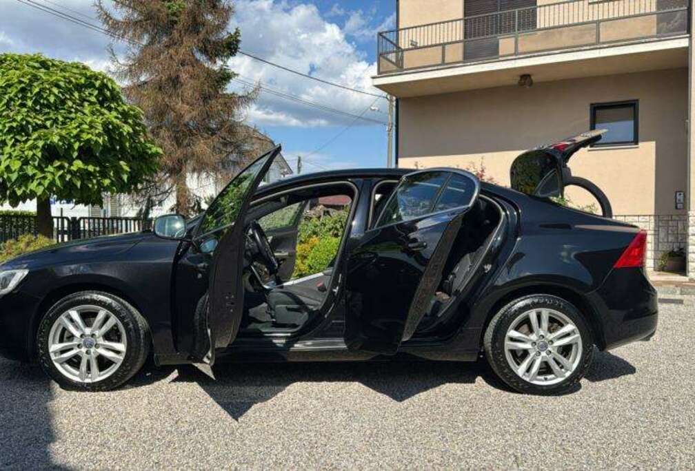 Volvo S60 2.4 Turbo - D Momentum