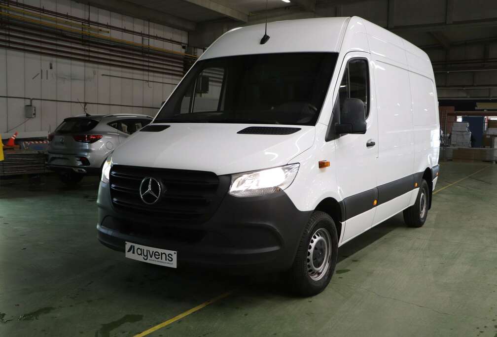 Mercedes-Benz 2.0 CDi 317 L2 RWD Functional LEDER/CUIR GPS Airco