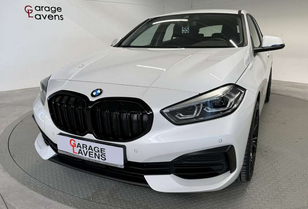 BMW 116i LED DIGI COMBI CARPLAY