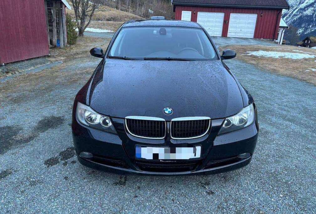 BMW 318 d