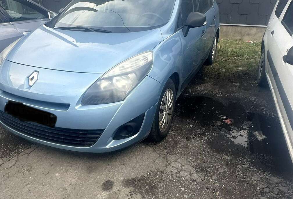 Renault 1.9 dCi Privilège Luxe