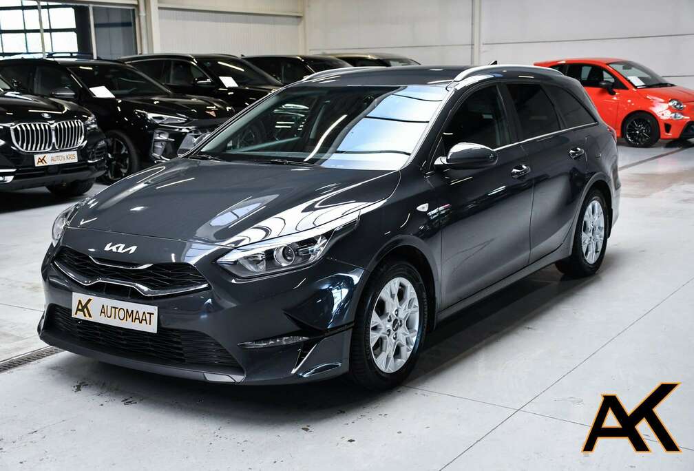 Kia Ceed SW 1.5 T-GDi More DCT - NAVI SMARTLINK / CAMERA