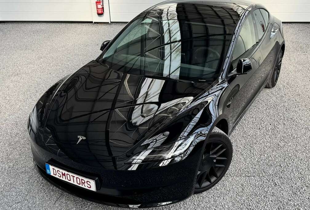 Tesla RWD  Premium versie  Tesla trekhaak  Lage kilometerstand: 14.243km