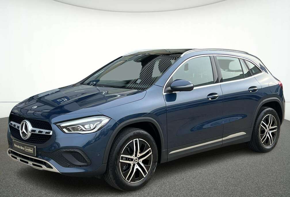 Mercedes-Benz progressive met panodak
