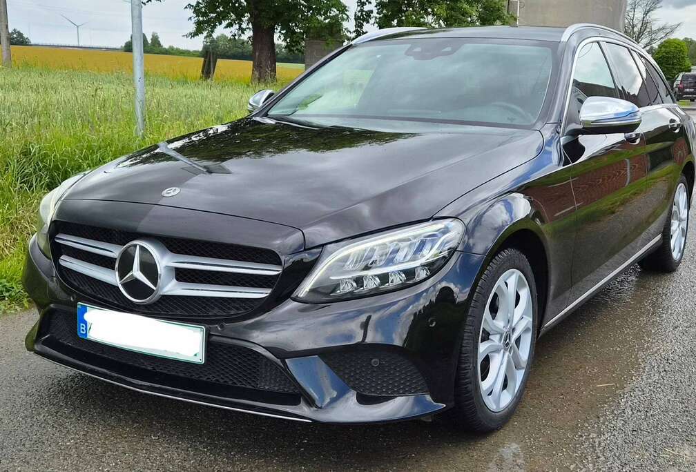 Mercedes-Benz C 180d Avantgarde Autom. full options