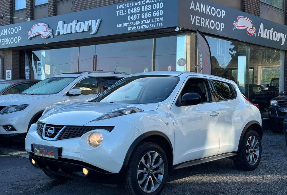 Nissan Juke 1.6i 2WD Acenta Connect