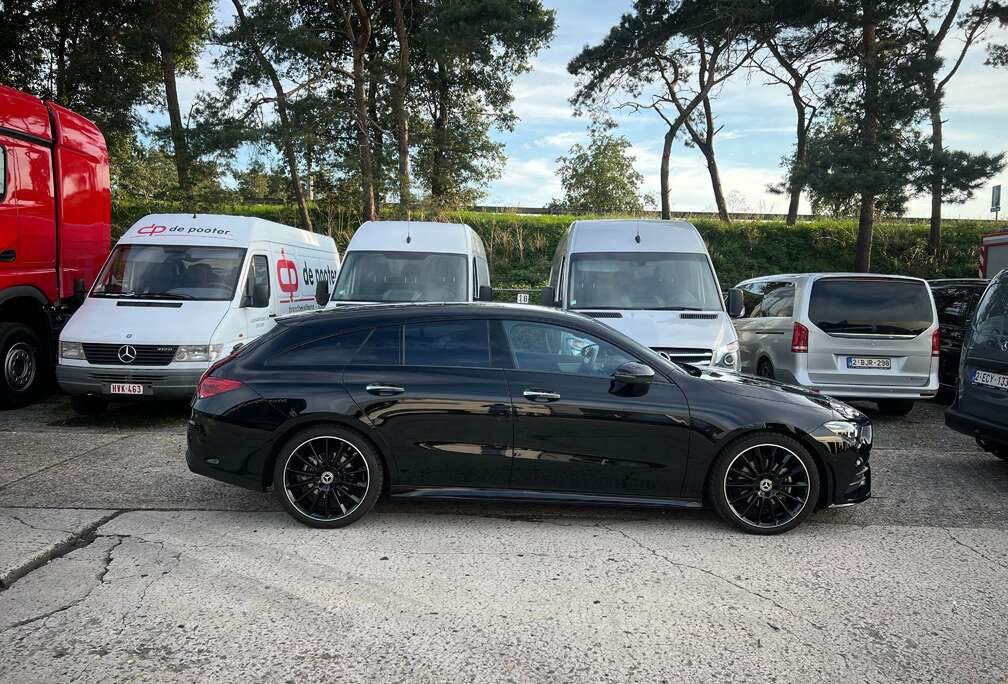 Mercedes-Benz CLA 180 Shooting Brake 7G-DCT AMG Line