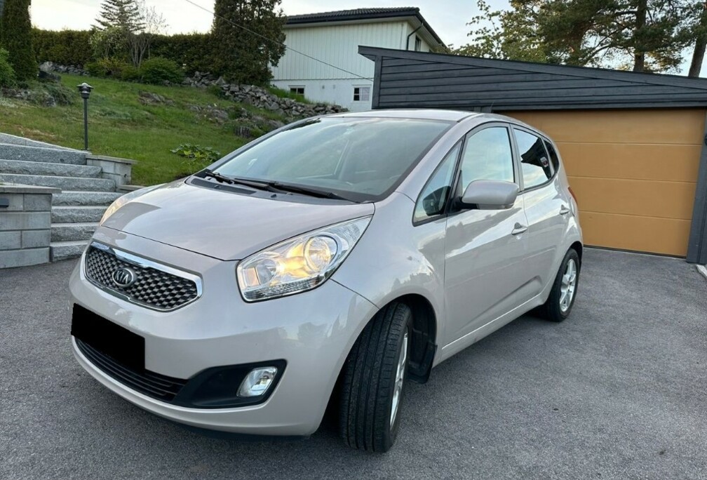 KIA VENGA 1.6 CRDI 115 PREMIUM