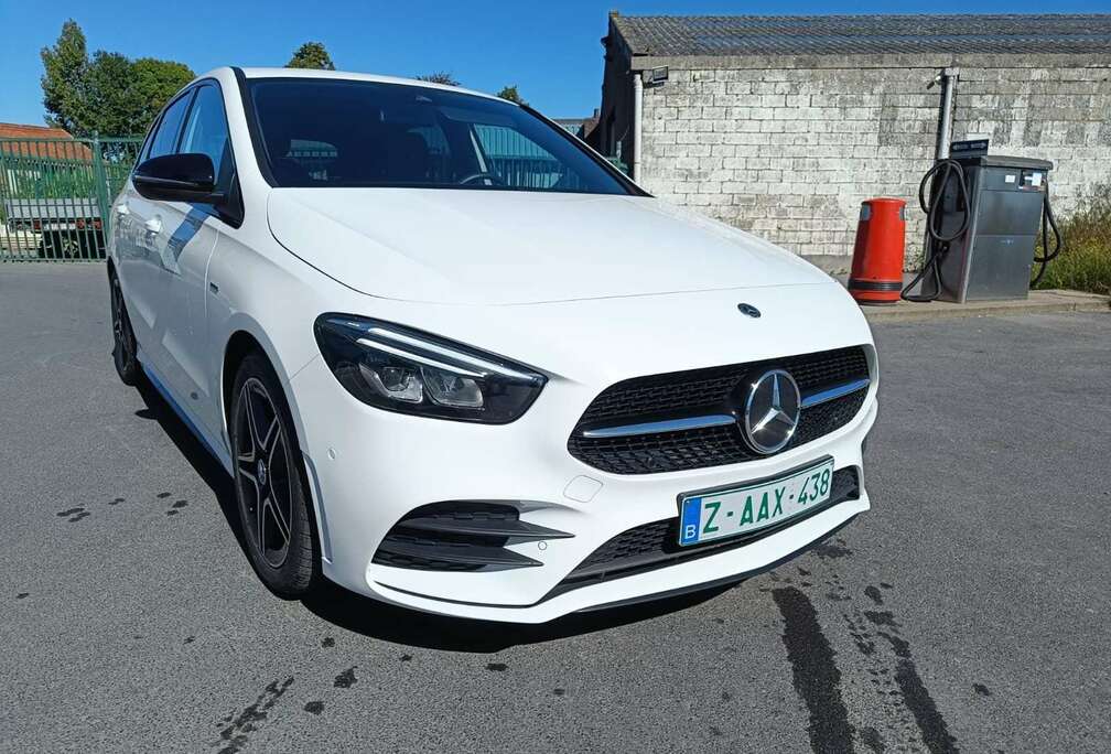 Mercedes-Benz B 220 d 4Matic 8G-DCT AMG Line