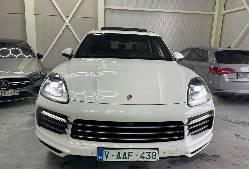 Porsche 3.0 Turbo V6 Tiptronic S