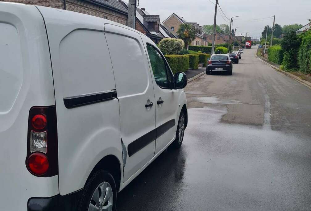 Citroen 1.6hdi 3PL GPS tél 0476.43.23.44