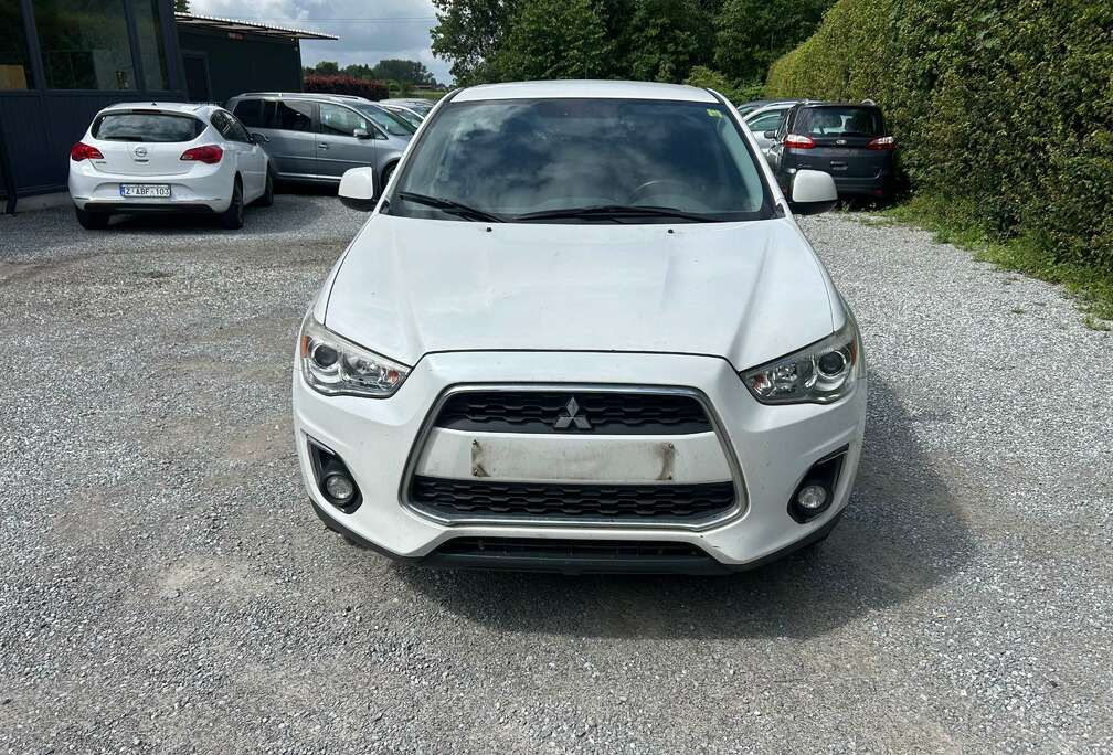 Mitsubishi ASX 1.8 Di-D 2WD BRUIT MOTEUR