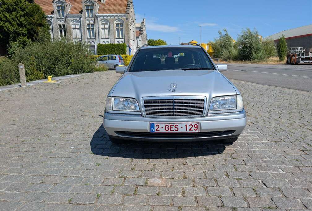 Mercedes-Benz T D Elegance