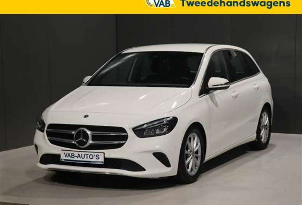 Mercedes-Benz NAV CARPLAY CAMERA PDC