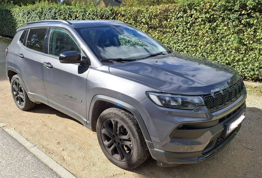 Jeep Compass 1.3 Turbo 4x2 Night Eagle