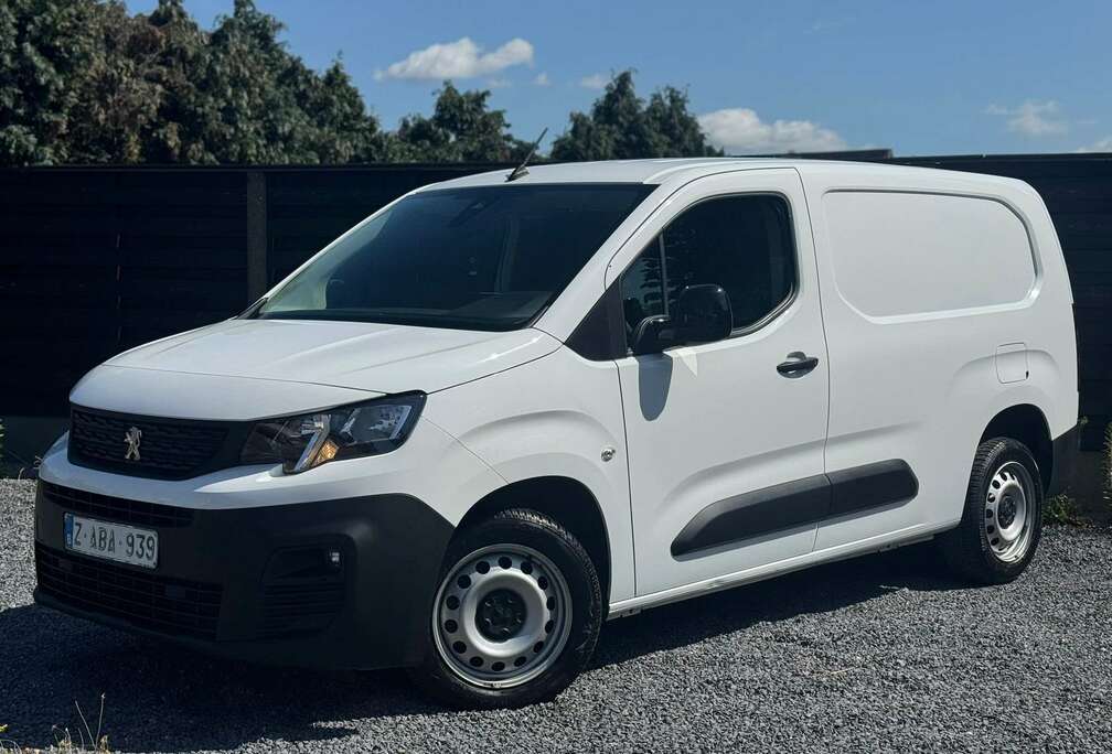 Peugeot 1.5 HDI*L2/LANG*3-ZIT*NAV*360CAMERA