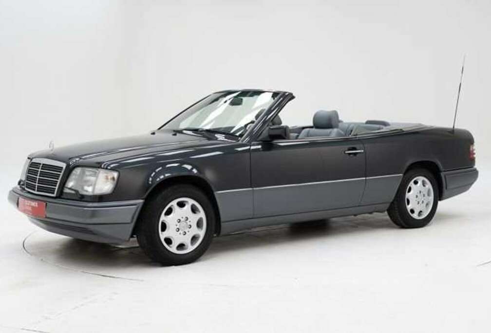 Mercedes-Benz Cabriolet \'94 CH33590