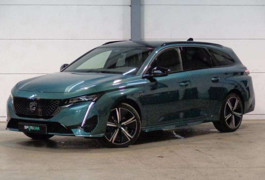 Peugeot 1.5HDi GT EAT8 - Toit ouvrant