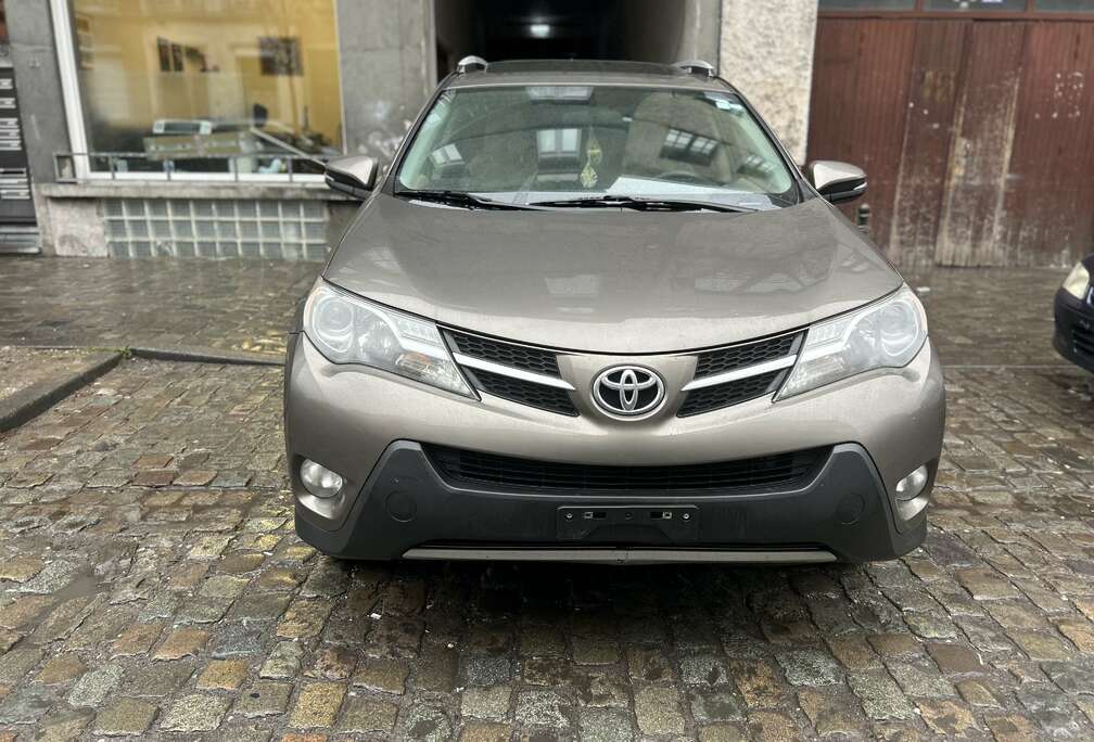 Toyota 2.0 4x4 Multidrive Sol FULL Option pour l’export