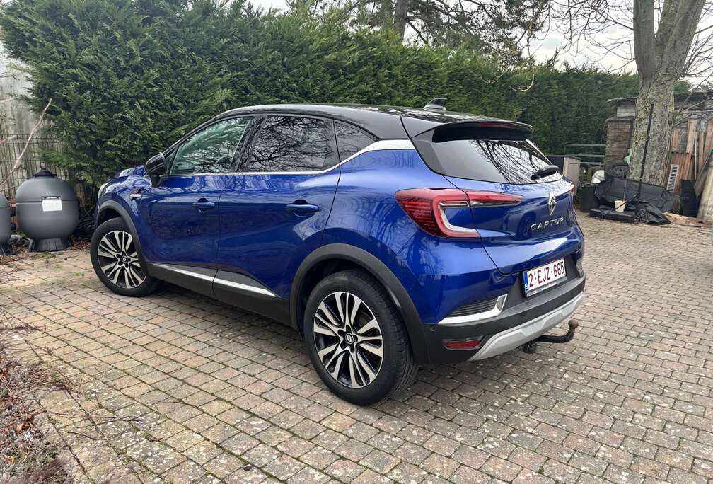 Renault RENAULT CAPTUR 1.3 MHEV TCE 140 EDC ICONIC