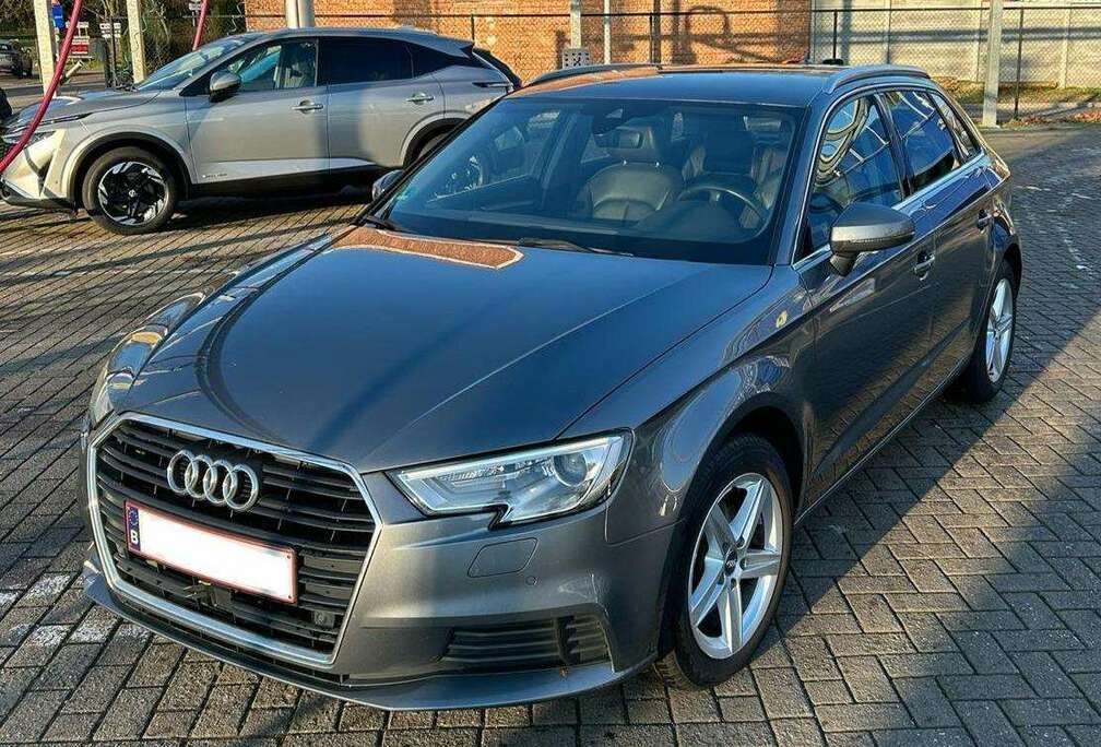 Audi A3 1.6 TDI Sportback (cleandiesel) StronicAmbiente