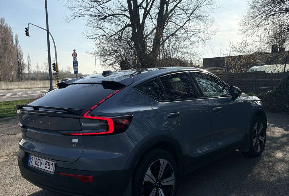 Volvo 69 kWh Recharge Ultimate