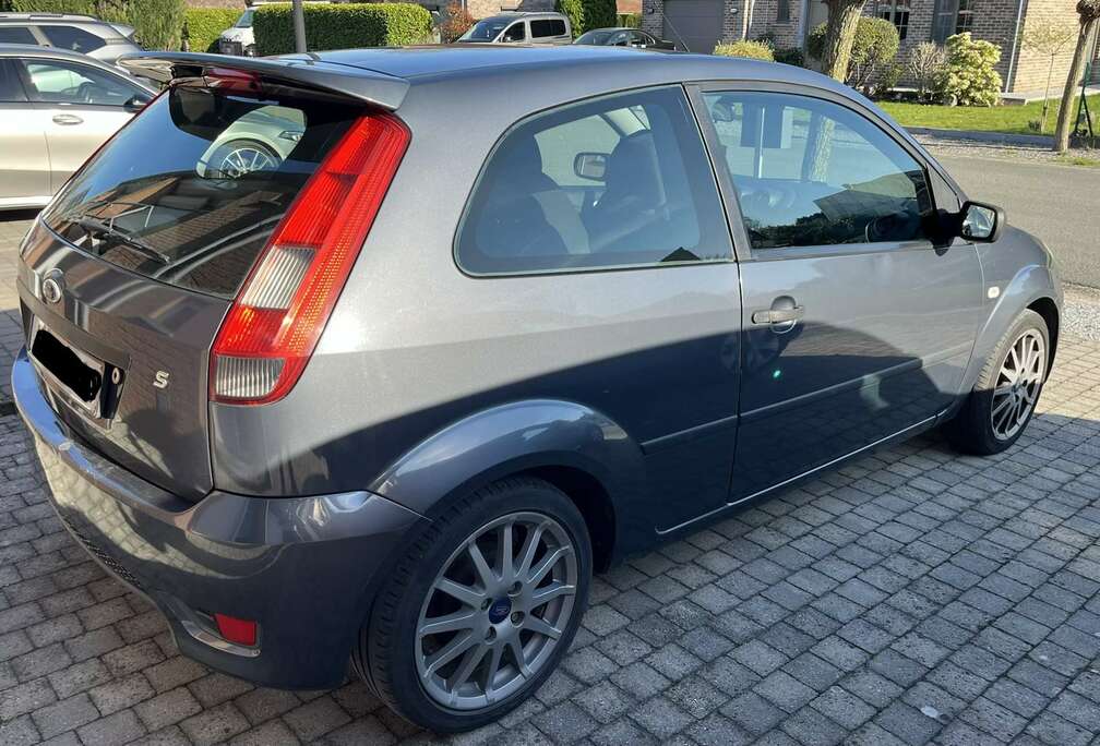 Ford 1.6i 16v S