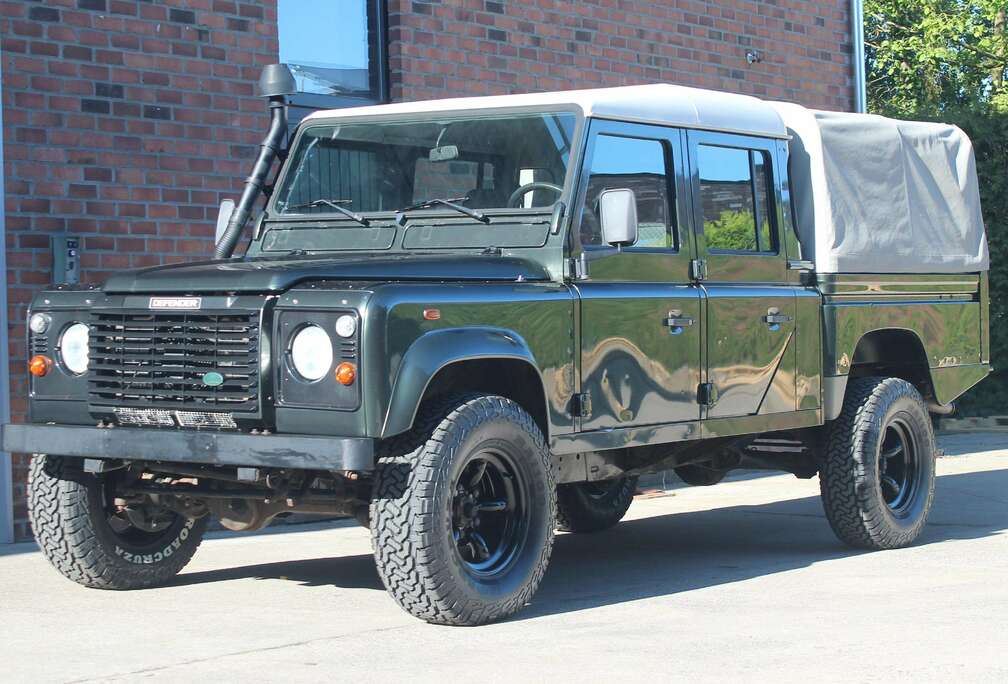 Land Rover 130 S // TD5 15P // LOW KM