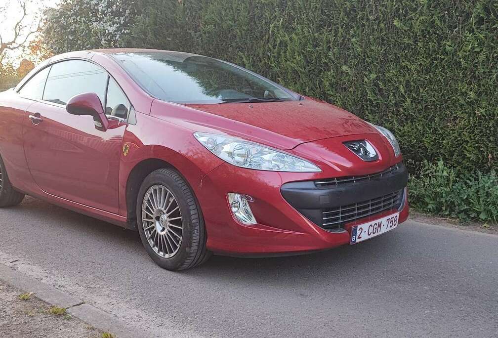 Peugeot CC 120 VTi Premium