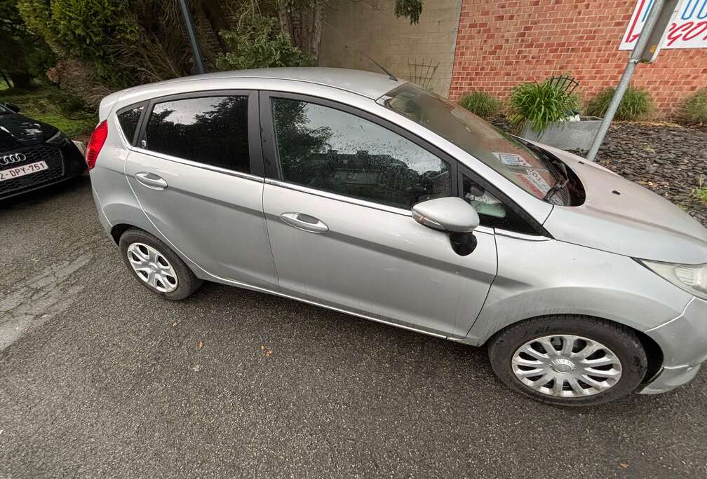 Ford Fiesta 1.4i Ghia