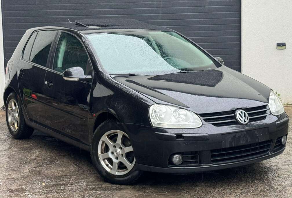 Volkswagen Golf 1.4 full option déjà prêt à être immatriculé