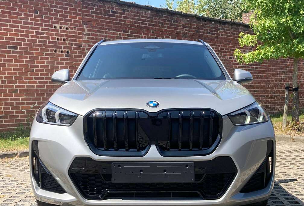 BMW sDrive18i A M-SPORTPAKKET - Model 2026 - 10.000 Km