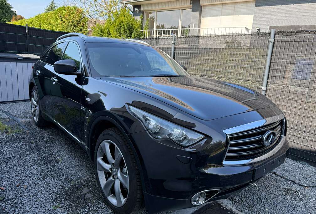Infiniti QX70 3.0 D V6 S Premium