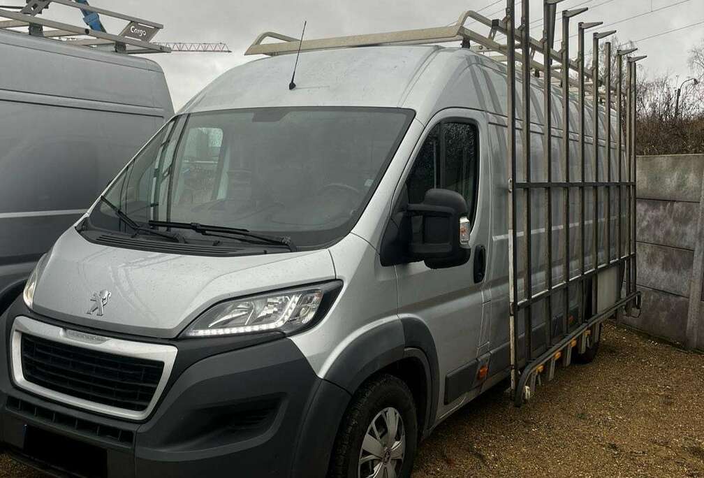 Peugeot VITRE 435 L4H2 BLUEHDI 160 PRO