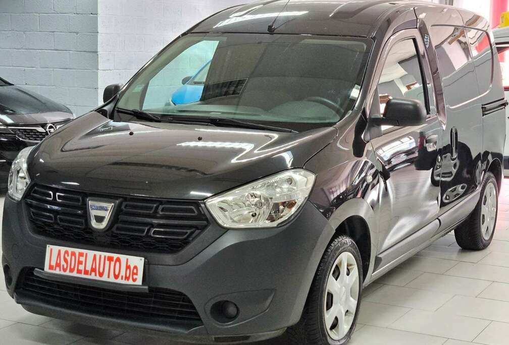 Dacia 1.4I 2 Portes Coulissantes Clim Attache Remorque