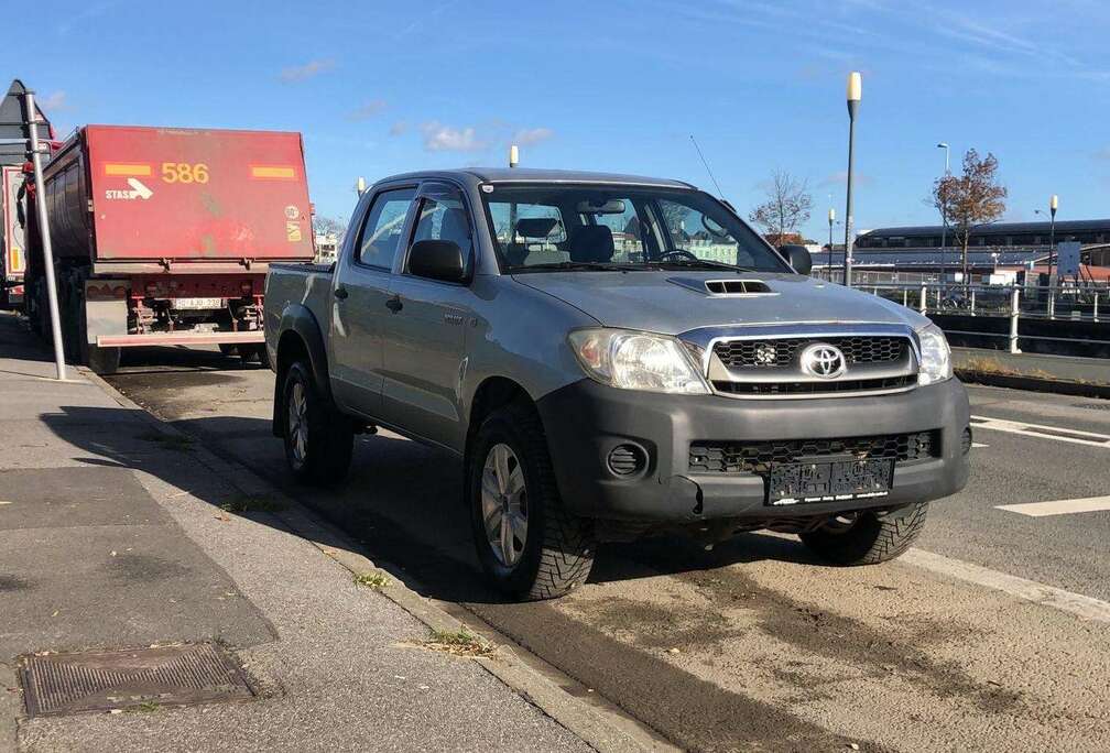Toyota 2.5 D-4D 4WD Highlands