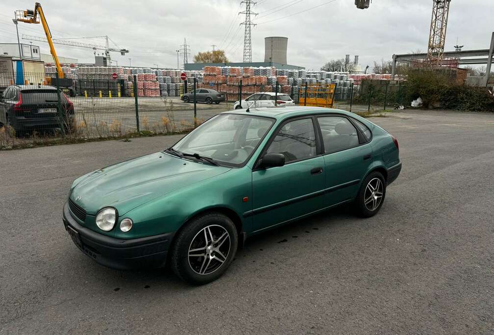 Toyota 1.3i 16v Linea Luna benoît 16