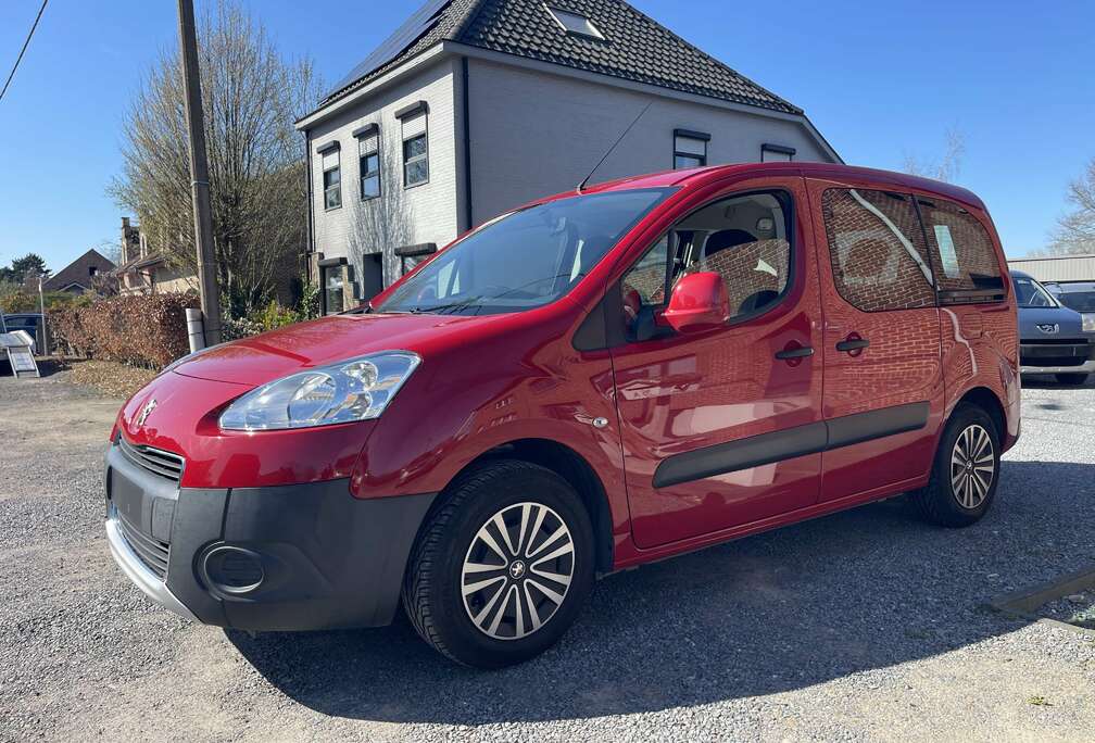 Peugeot Tepee 1.6i Benzine,Airco,Sensoren,67.000km.,...