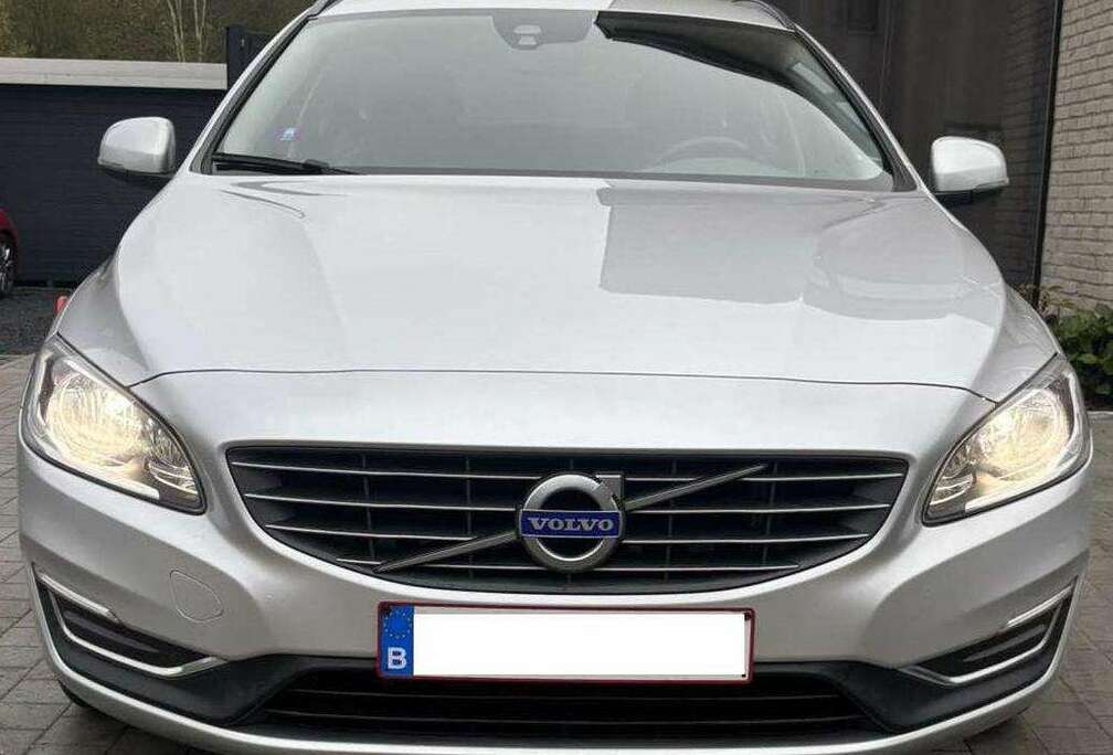 Volvo V60 2.0 D2 Summum Geartronic