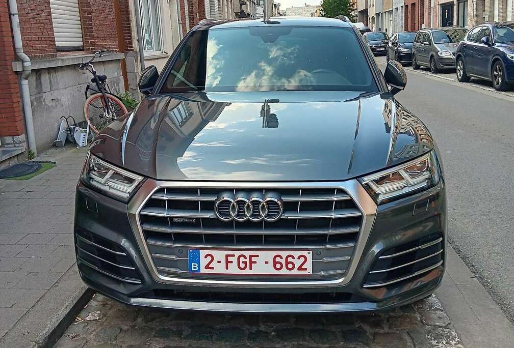 Audi 45 TFSI quattro S tronic sport