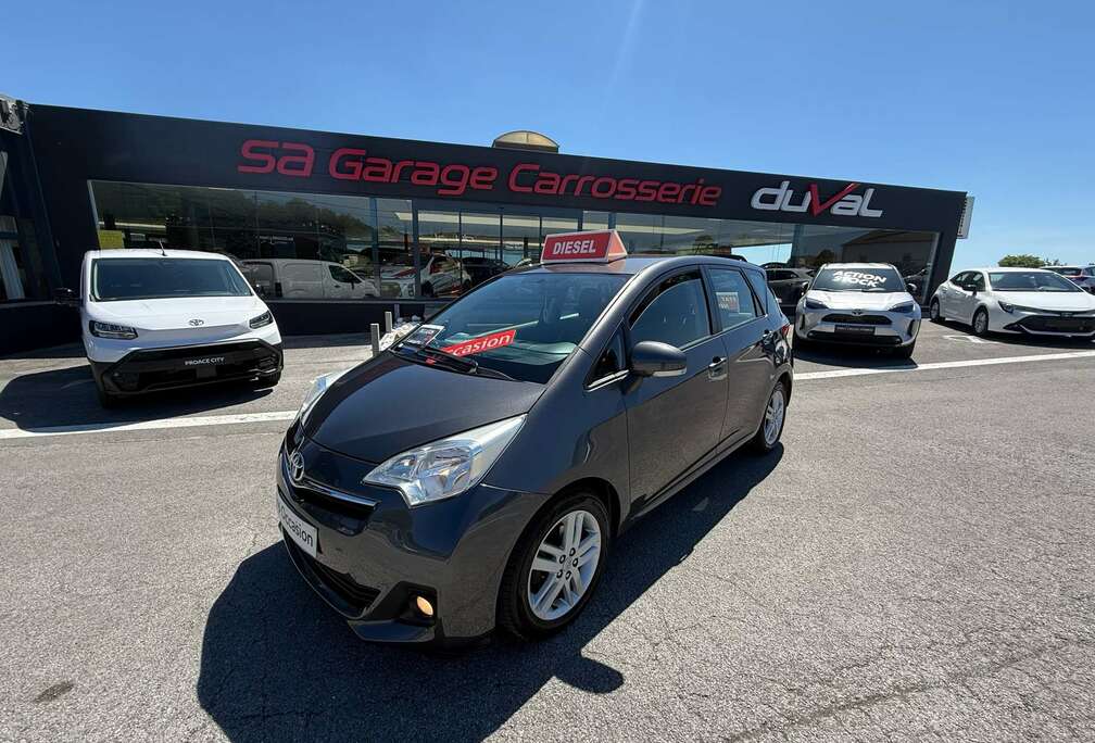 Toyota DISPO IMMÉDIATEMENTGAR 1NSUPER ÉQUI