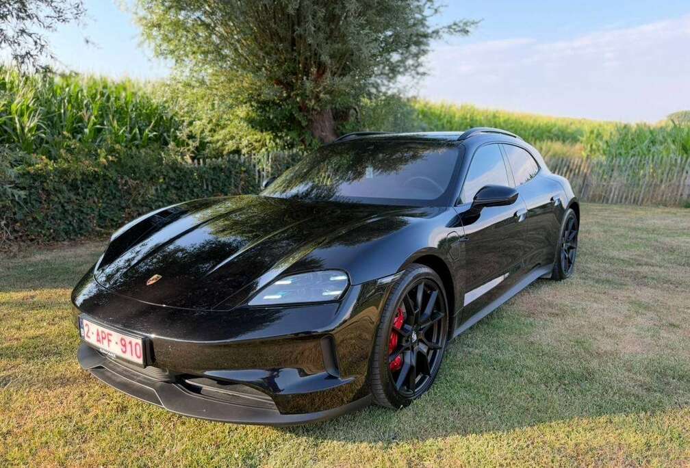 Porsche Taycan Sport Turismo 89 kWh 4S