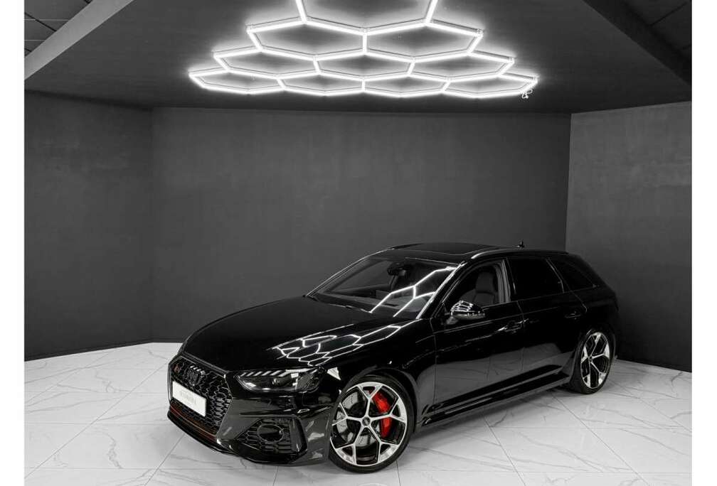 Audi COMPETITION - WARRANTY 2027