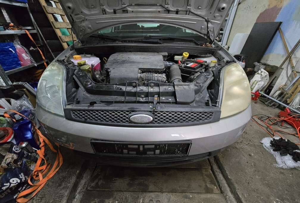 Ford 1.3i Ambiente
