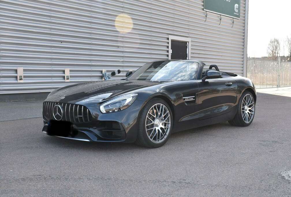 Mercedes-Benz roadster