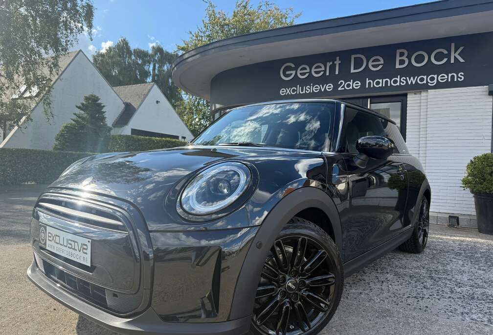 MINI Aut. SPORT/HEAD UP/PANO/18\