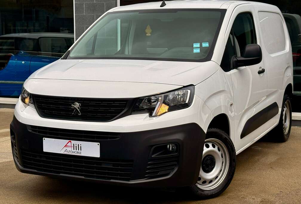 Peugeot 1.5 BlueHDi*Gps*3.Places*Ecran*Garantie 12 Mois*