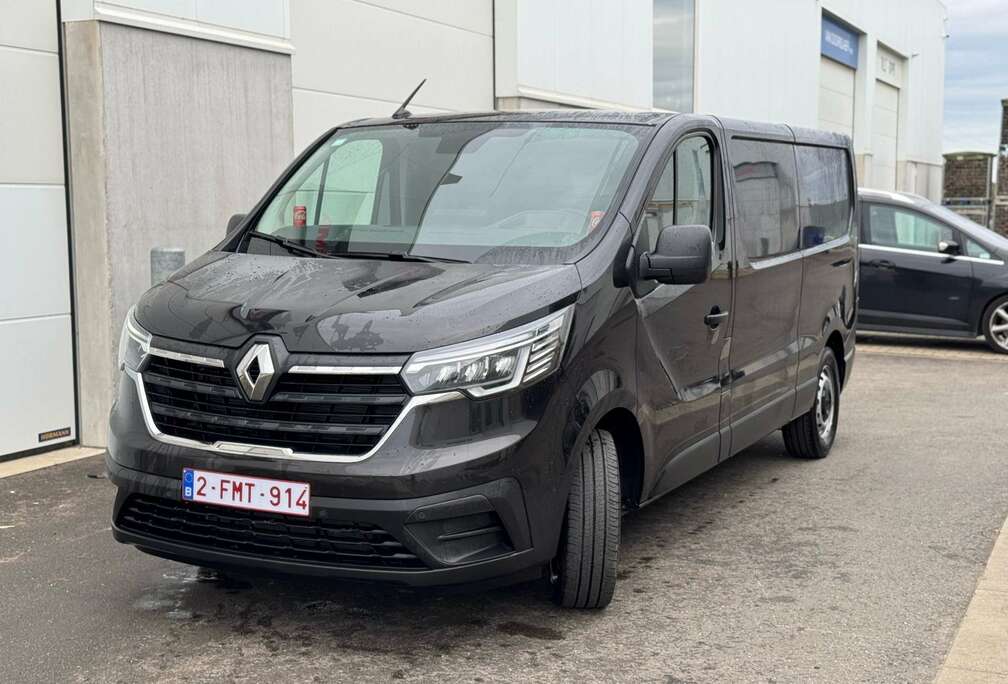 Renault RENAULT TRAFIC 2.0 DCI 110KW EDC CONFORT LWB 2.9T