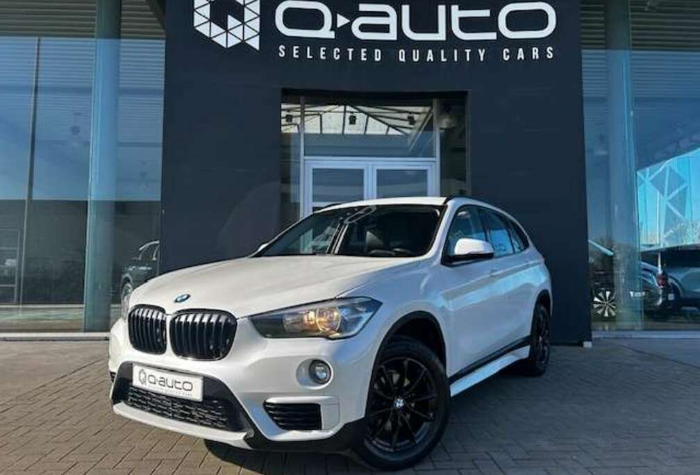 BMW sDrive16d / GPS / Leder / PDC / 17\